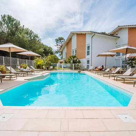 Logis La Forestiere 3*