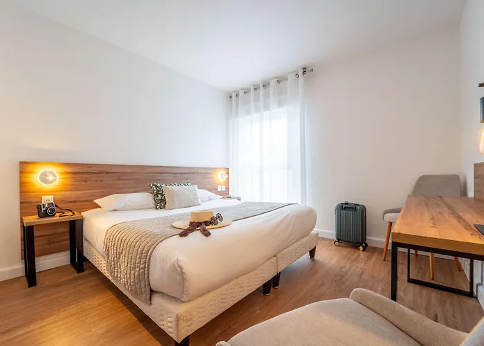 Logis La Forestiere Hotell