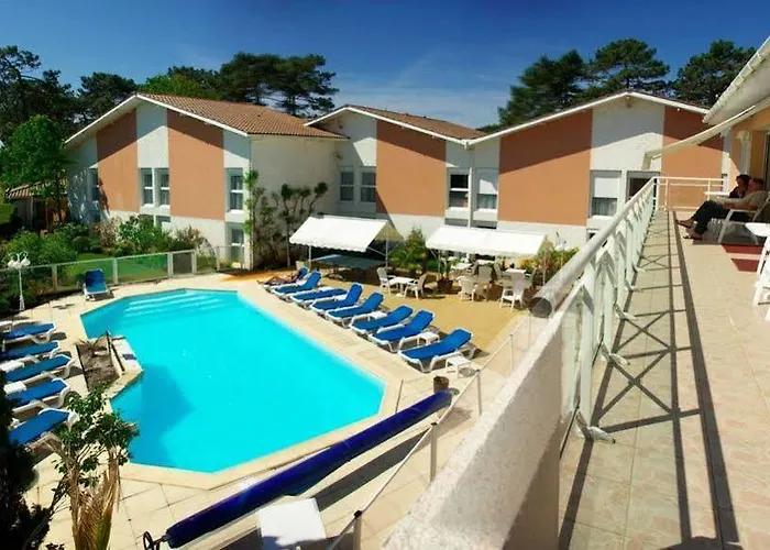 Logis La Forestiere Hotell