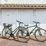 Logis La Forestiere بيسكاروس-بلاج