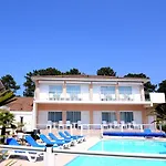 فندق Logis La Forestiere 3*