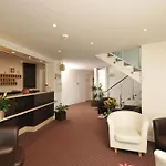 Logis La Forestiere فندق بيسكاروس-بلاج