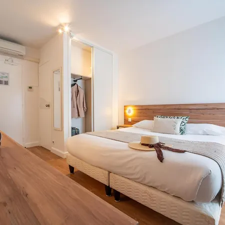 Logis La Forestiere Szálloda 3*
