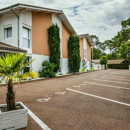 Logis La Forestiere Отель