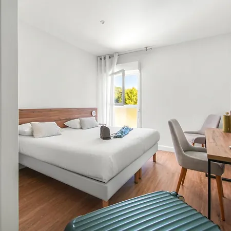 Szálloda Logis La Forestiere 3*