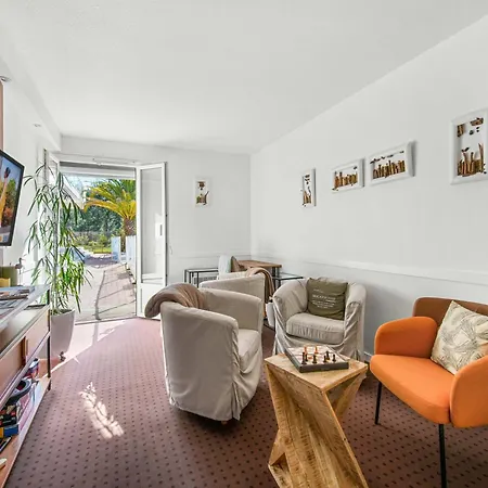 Hotel Logis La Forestiere Biscarrosse-Plage