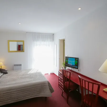 酒店 Logis La Forestiere 3*