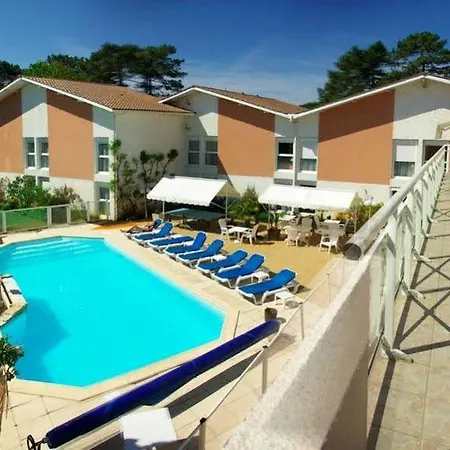 Logis La Forestiere Hotel