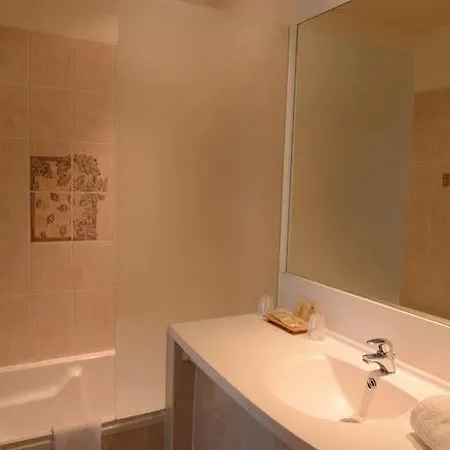 Hotel Restaurant La Forestiere 3*