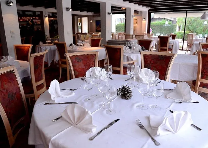 Logis La Forestiere 3* Бискаросс-Плаж