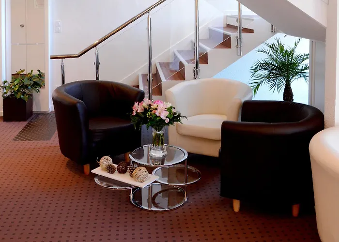 Logis La Forestiere 3* بيسكاروس-بلاج