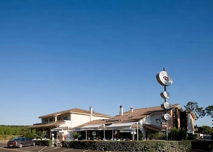 Logis La Forestiere 3* Бискаросс-Плаж