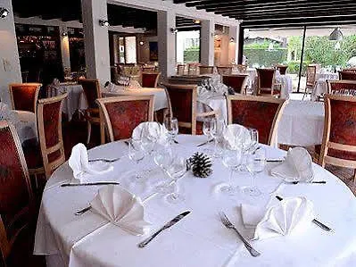 Отель Logis La Forestiere 3*